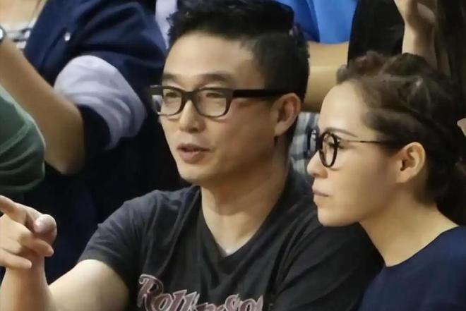年被骗走6亿身家离婚4年后二人天差地别九游会网址是多少张靓颖：与冯轲相爱15(图8)