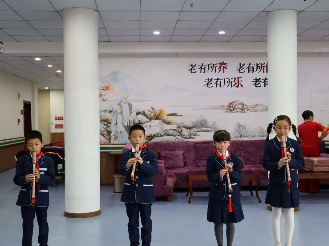 愿者“敬老月”系列活动集锦(4)J9国际网站公益青春 重庆青年志(图25) 愿者“敬老月”系列活动集锦(4)J9国际网站公益青春 重庆青年志(图25)