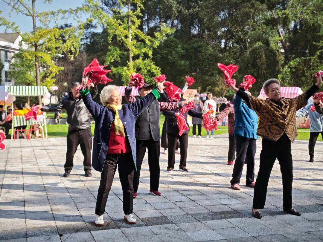 愿者“敬老月”系列活动集锦(4)J9国际网站公益青春 重庆青年志(图31) 愿者“敬老月”系列活动集锦(4)J9国际网站公益青春 重庆青年志(图31)